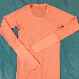 Lululemon Long Sleeve Pullover